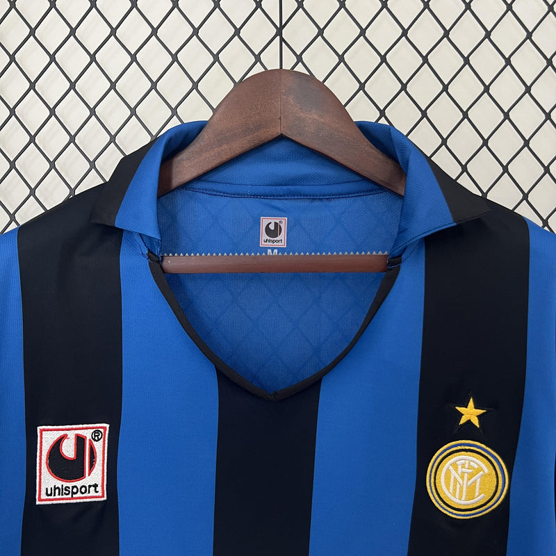camisa-camiseta-inter-de-milao-milao-uhisport-misura-versao-versao-torcedor-masculina-90-91-home-casa-i-principal-1-azul-preta-preto-retro-retro_4