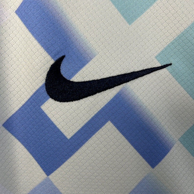 camisa-camiseta-inter-de-milao-nike-betsson-sport-versao-torcedor-masculina-25-26-away-fora-ii-secundaria-2-azul-branca-branco-preta-preto_4