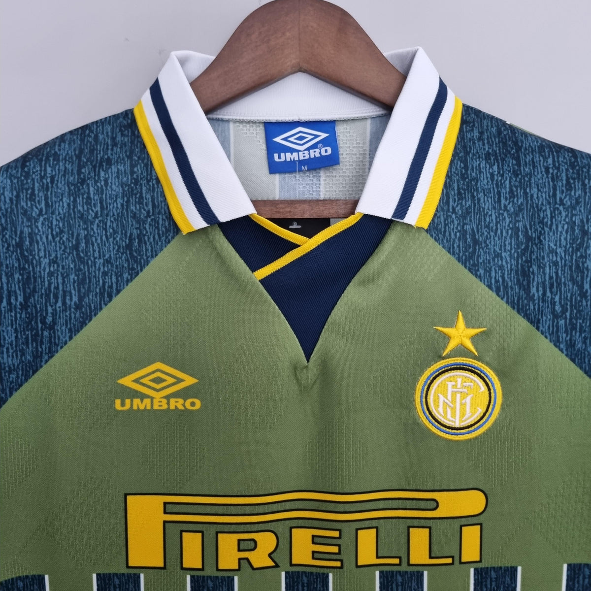 Camisa Inter de Milão Retrô Away 95/96 Torcedor Masculina - Verde e Az