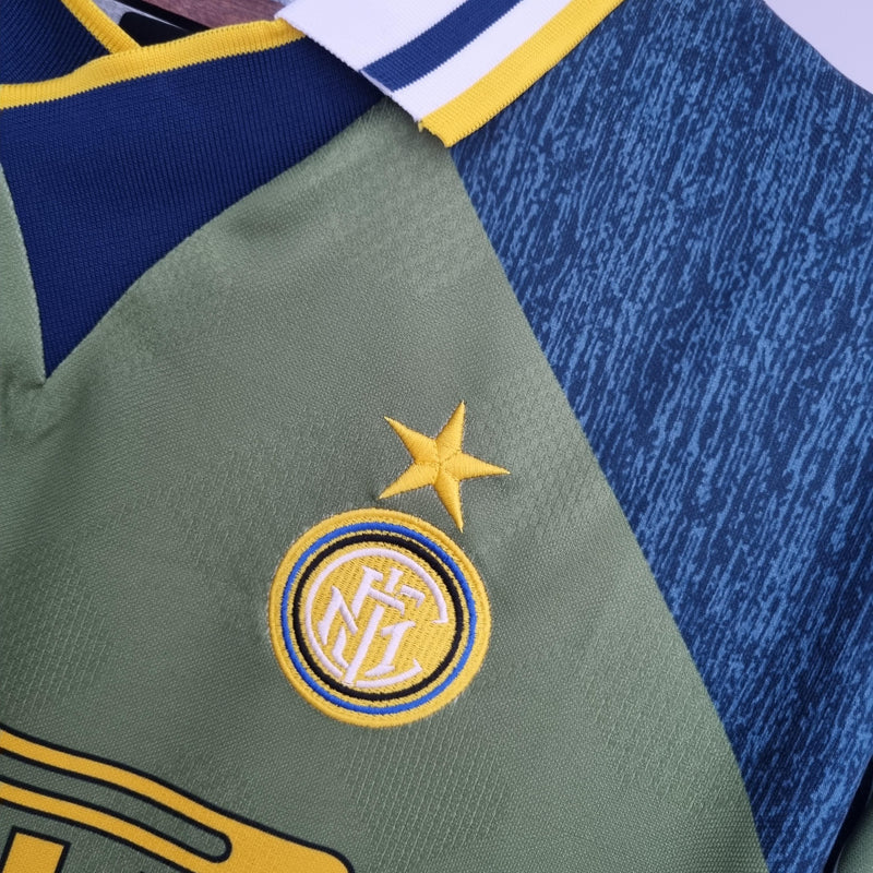 camisa-camiseta-inter-de-milao-umbro-pirelli-versao-torcedor-masculina-95-96-away-fora-ii-secundaria-2-azul-verde-amarela-amarelo-retro_8