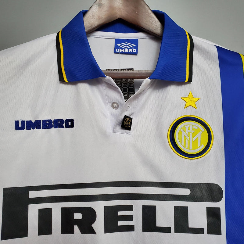 camisa-camiseta-inter-de-milao-umbro-pirelli-versao-torcedor-masculina-97-98-away-fora-ii-secundaria-2-azul-amarela-amarelo-branca-preto-preta-branco-retro_2
