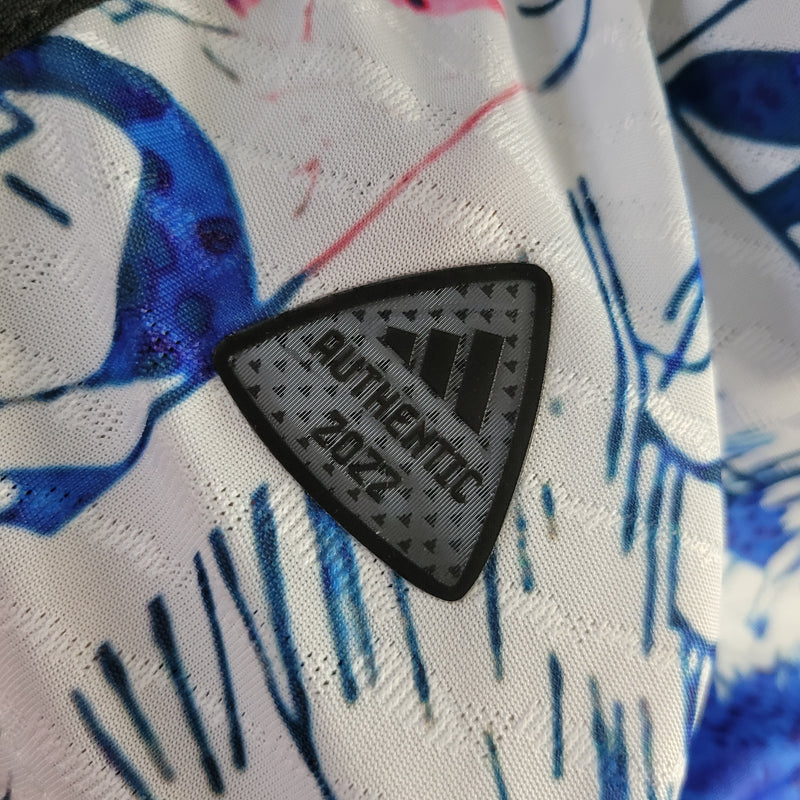 camisa-camiseta-japao-japao-selecao-selecao-japonesa-adidas-versao-versao-jogador-masculina-22-23-edicao-edicao-especial-dragon-ball-vegeta-goku-branca-rosa-azul-preto-preta-branco_8