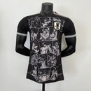 camisa-camiseta-japao-japao-selecao-selecao-japonesa-adidas-versao-versao-jogador-masculina-23-24-edicao-edicao-especial-cavaleiros-do-zodiaco-zodiaco-saint-seiya-preta-preto_1