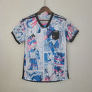 camisa-camiseta-japao-japao-selecao-selecao-japonesa-adidas-versao-versao-torcedor-masculina-22-23-edicao-edicao-especial-dragon-ball-vegeta-goku-branca-branco-azul-rosa_1