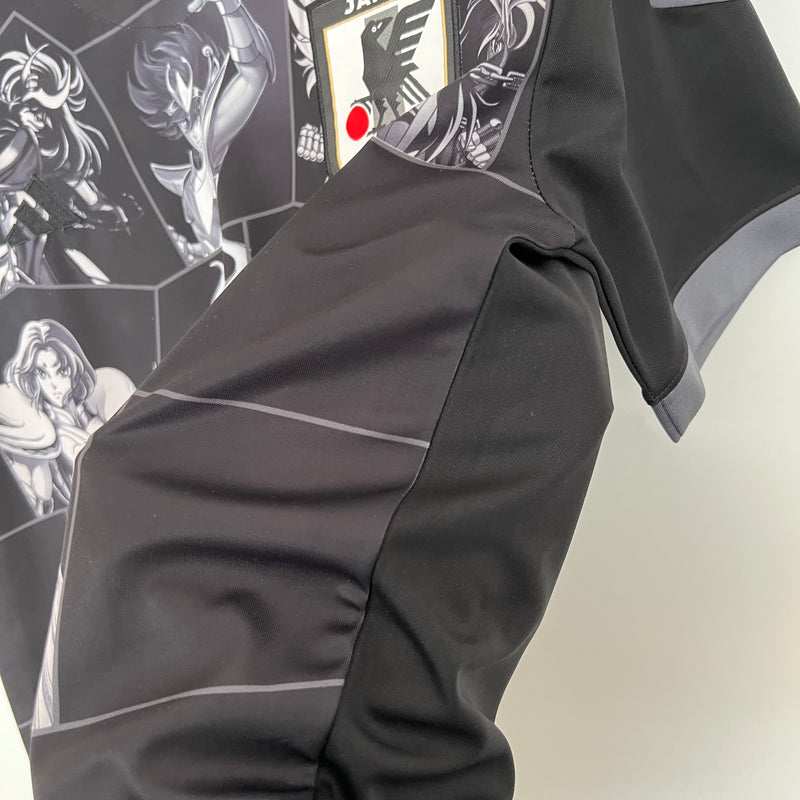 camisa-camiseta-japao-japao-selecao-selecao-japonesa-adidas-versao-versao-torcedor-masculina-23-24-edicao-edicao-especial-cavaleiros-do-zodiaco-zodiaco-saint-seiya-preta-preto_2