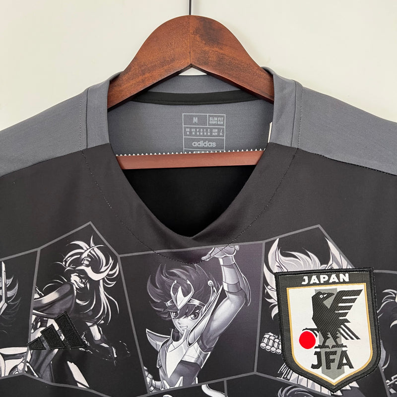 camisa-camiseta-japao-japao-selecao-selecao-japonesa-adidas-versao-versao-torcedor-masculina-23-24-edicao-edicao-especial-cavaleiros-do-zodiaco-zodiaco-saint-seiya-preta-preto_4