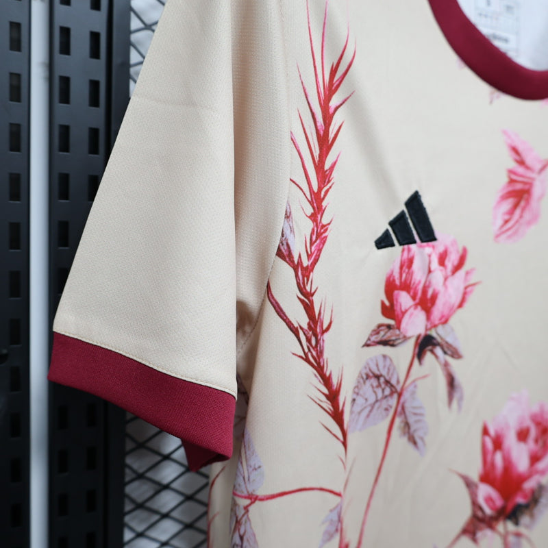 camisa-camiseta-japao-japao-selecao-selecao-japonesa-adidas-versao-versao-torcedor-masculina-23-24-edicao-edicao-especial-rosas-flor-rosa-bege_3