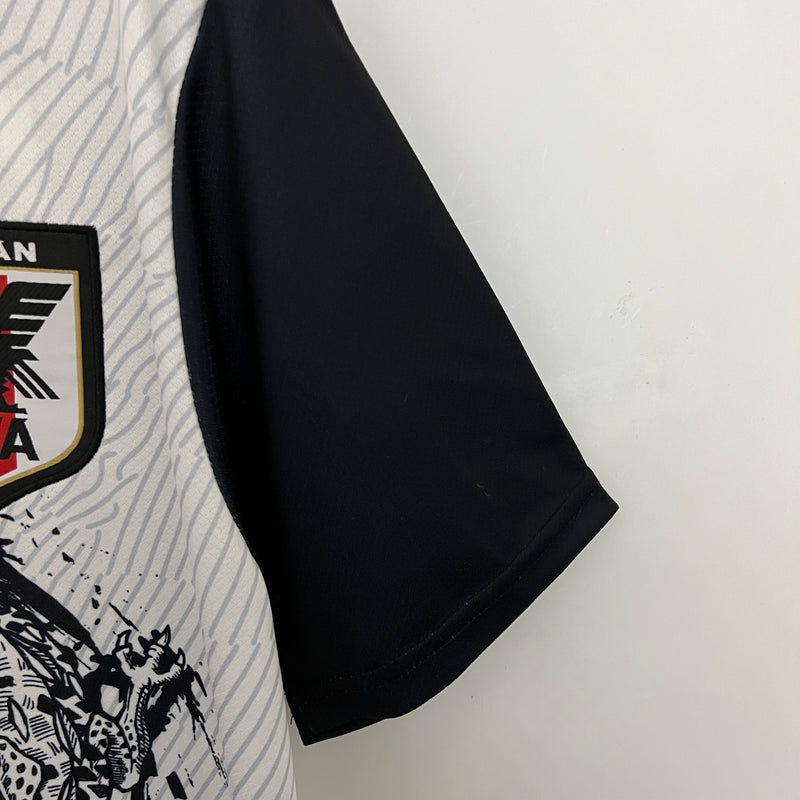 camisa-camiseta-japao-japao-selecao-selecao-japonesa-adidas-versao-versao-torcedor-masculina-23-24-edicao-edicao-especial-samurai-espadachim-branca-branco-preto-preta-vermelha-vermelh