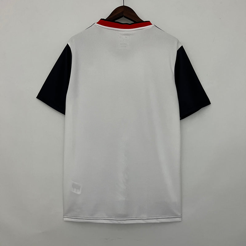 camisa-camiseta-japao-japao-selecao-selecao-japonesa-adidas-versao-versao-torcedor-masculina-23-24-edicao-edicao-especial-samurai-espadachim-branca-branco-preto-preta-vermelha-vermelh_e1968602-5fb5-4320-bbc7-a2e433e1536f