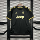 camisa-camiseta-juventus-adidas-jeep-versao-torcedor-masculina-15-16-third-away-fora-iii-terceira-3-preta-preto-dourada-dourado-retro_1