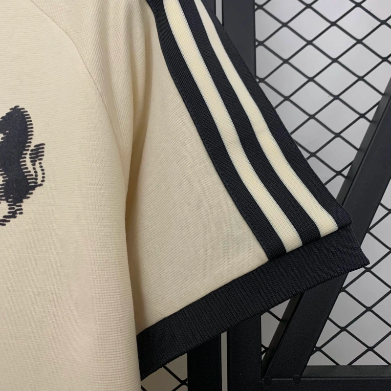 camisa-camiseta-juventus-adidas-versao-torcedor-masculina-25-26-edicao-especial-bege-preta-preto_2