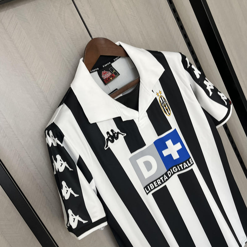 camisa-camiseta-juventus-kappa-d_-liberta-digitale-versao-torcedor-masculina-99-00-home-casa-i-principal-1-preta-preto-branca-branco-retro_5