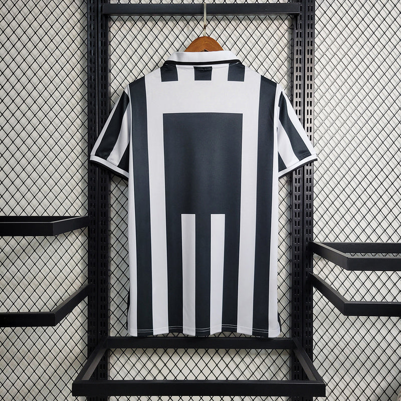 camisa-camiseta-juventus-kappa-sony-versao-torcedor-masculina-95-97-home-casa-i-principal-1-preta-preto-branca-branco-retro_10