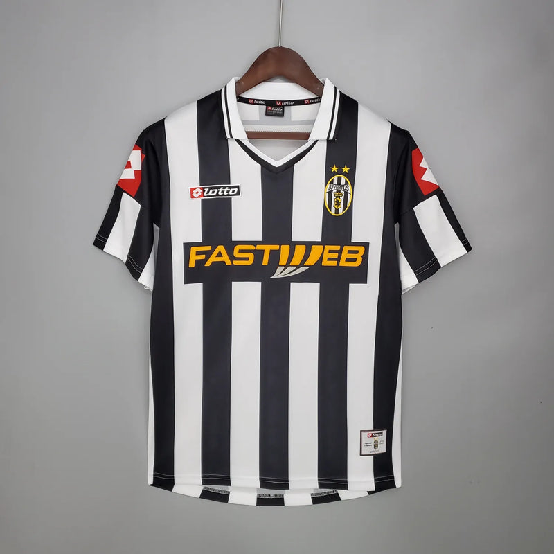 camisa-camiseta-juventus-lotto-fastweb-versao-torcedor-masculina-01-02-home-casa-i-principal-1-preta-preto-branca-branco-retro_1