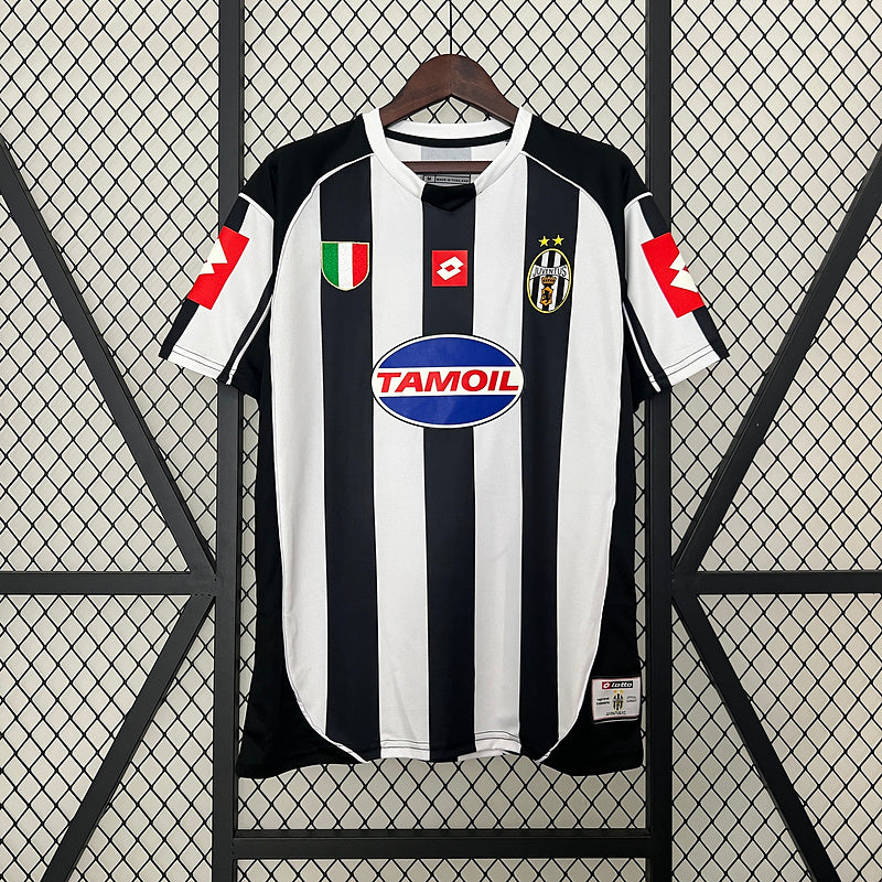 camisa-camiseta-juventus-lotto-tamoil-versao-torcedor-masculina-02-03-home-casa-i-principal-1-preta-preto-branca-branco-retro_1