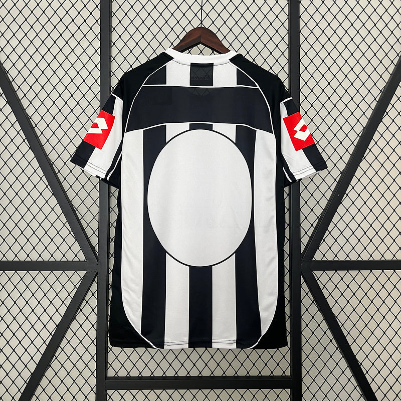 camisa-camiseta-juventus-lotto-tamoil-versao-torcedor-masculina-02-03-home-casa-i-principal-1-preta-preto-branca-branco-retro_2
