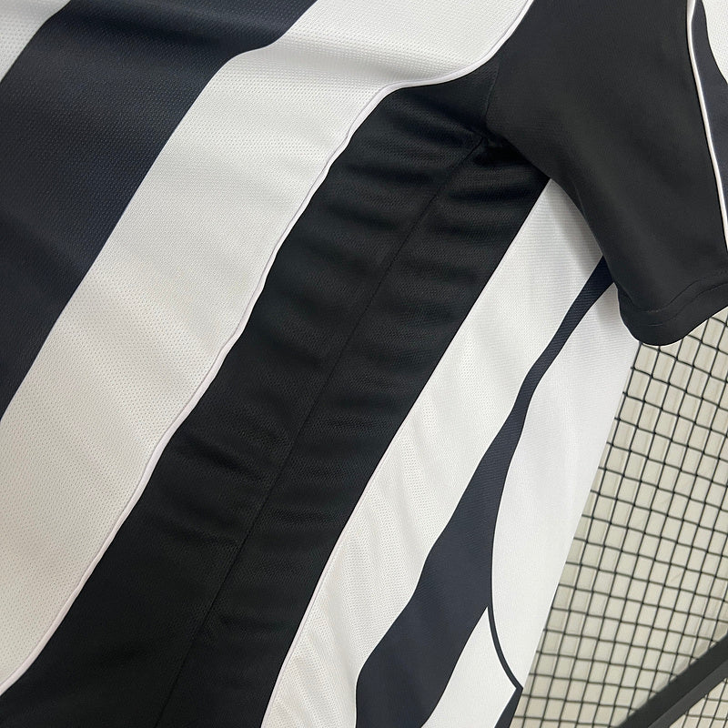 camisa-camiseta-juventus-lotto-tamoil-versao-torcedor-masculina-02-03-home-casa-i-principal-1-preta-preto-branca-branco-retro_7
