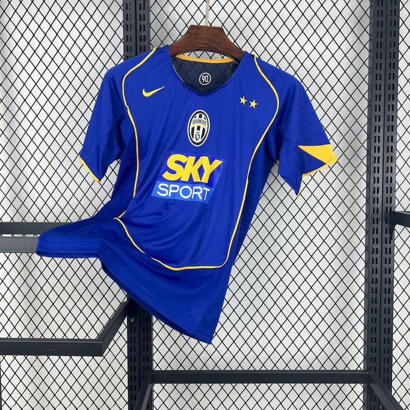 camisa-camiseta-juventus-nike-sky-sport-versao-torcedor-masculina-04-05-third-away-fora-iii-terceira-3-azul-amarela-amarelo-retro_1