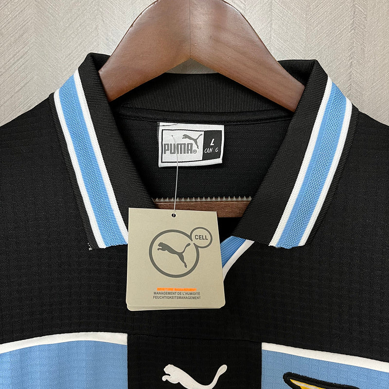 camisa-camiseta-lazio-puma-cirio-versao-versao-torcedor-masculina-98-99-third-away-fora-iii-3-terceira-azul-branca-branco-preta-preto-retro-retro_8