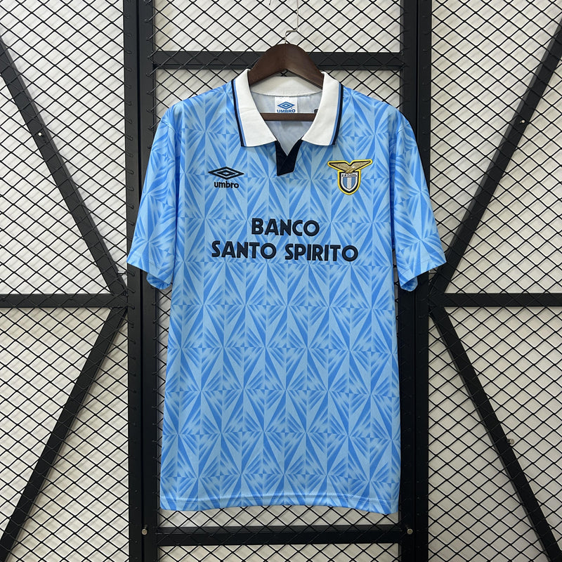 camisa-camiseta-lazio-umbro-banco-santo-spirito-versao-versao-torcedor-masculina-91-92-home-casa-i-1-principal-azul-branca-branco-preta-preto-retro-retro_1