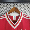 camisa-camiseta-liverpool-adidas-carlsberg-versao-torcedor-masculina-95-96-home-casa-i-principal-1-vermelho-vermelha-branca-branco-amarelo-amarela-retro_6