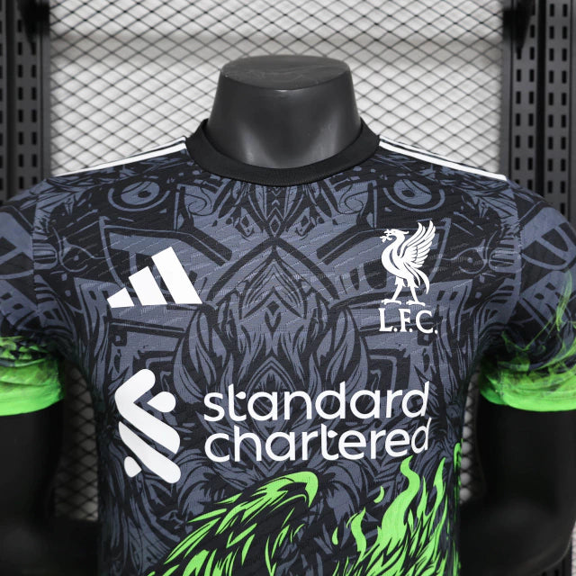 camisa-camiseta-liverpool-adidas-standard-chartered-versao-jogador-masculina-25-26-edicao-especial-preta-preto-branca-branco-vermelha-vermelho-verde_5