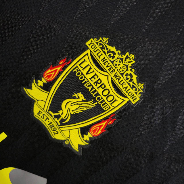 camisa-camiseta-liverpool-adidas-standard-chartered-versao-torcedor-masculina-10-11-third-away-fora-iii-terceira-3-vermelho-vermelha-preta-preto-amarela-amarelo-retro_5