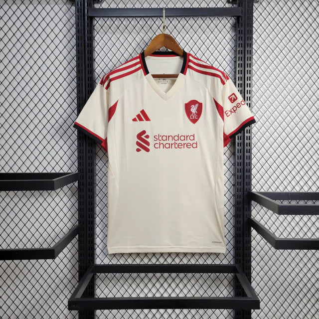 camisa-camiseta-liverpool-adidas-standard-chartered-versao-torcedor-masculina-25-26-secundaria-away-fora-ii-2-branca-branco-vermelha-vermelho-bege-salah_1