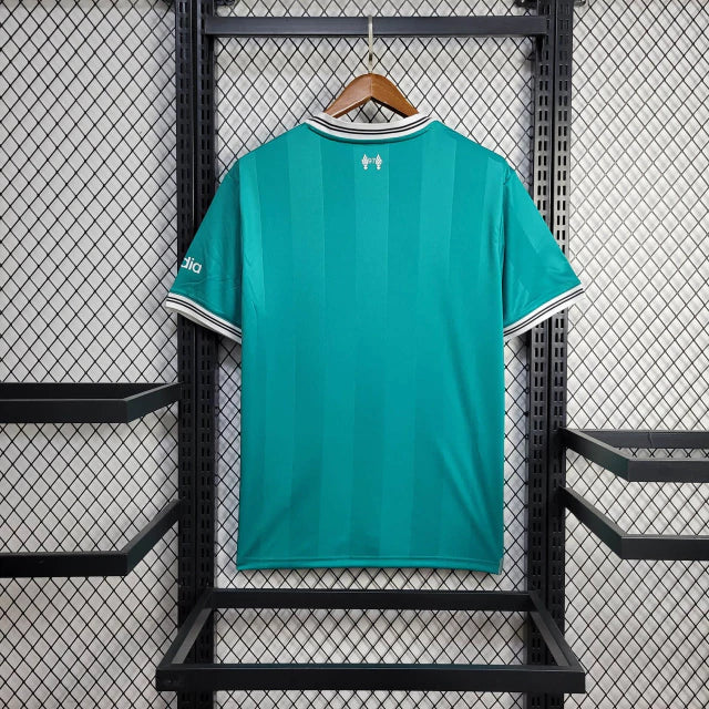 camisa-camiseta-liverpool-adidas-standard-chartered-versao-torcedor-masculina-25-26-terceira-third-away-fora-iii-3-branca-branco-vermelha-vermelho-salah-azul_2