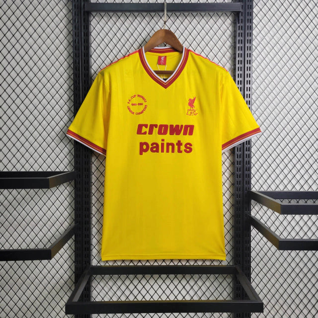 camisa-camiseta-liverpool-crown-paints-versao-torcedor-masculina-85-86-third-away-fora-iii-terceira-3-vermelho-vermelha-preta-preto-branca-branco-amarela-amarelo-retro_1