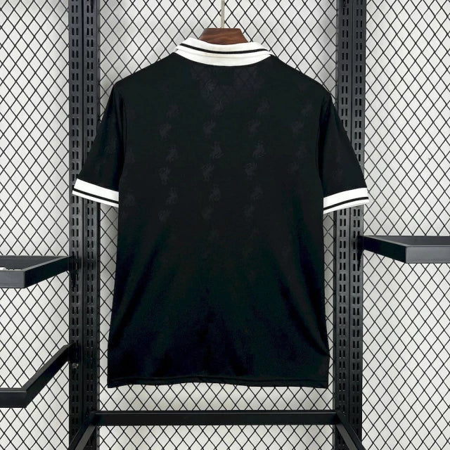 camisa-camiseta-liverpool-reebok-carlsberg-versao-torcedor-masculina-96-97-third-away-fora-iii-terceira-3-vermelho-vermelha-preta-preto-branca-branco-retro_2