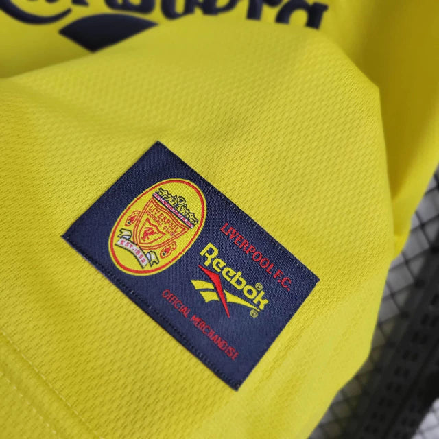 camisa-camiseta-liverpool-reebok-carlsberg-versao-torcedor-masculina-98-99-third-away-fora-iii-terceira-3-vermelho-vermelha-preta-preto-branca-branco-amarela-amarelo-retro_3