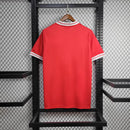 camisa-camiseta-liverpool-umbro-crown-paints-versao-torcedor-masculina-82-83-home-casa-i-principal-1-vermelho-vermelha-branca-branco-amarelo-amarela-retro_2