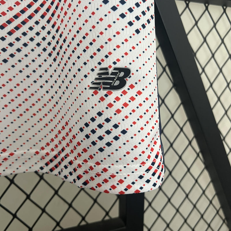 camisa-camiseta-losc-lille-nb-new-balance-boulanger-b-versao-versao-torcedor-masculina-24-25-away-fora-ii-secundaria-2-vermelha-vermelho-branca-branco-azul_8