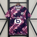 camisa-camiseta-losc-lille-new-balance-nb-boulanger-versao-torcedor-masculina-25-26-fourth-away-fora-iv-quarta-4-roxa-roxo-rosa-branca-branco_1