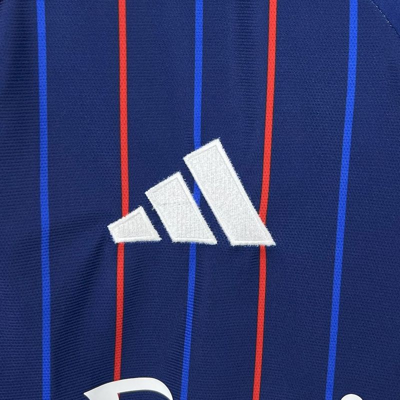 camisa-camiseta-lyon-olympique-lyonnais-adidas-emirates-fly-better-versao-torcedor-masculina-25-26-away-fora-ii-secundaria-2-vermelha-vermelho-branca-branco-azul_7