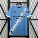 camisa-camiseta-manchester-city-puma-etihad-airways-versao-torcedor-masculina-25-26-home-casa-i-principal-1-azul-branca-branco-preta-preto_1