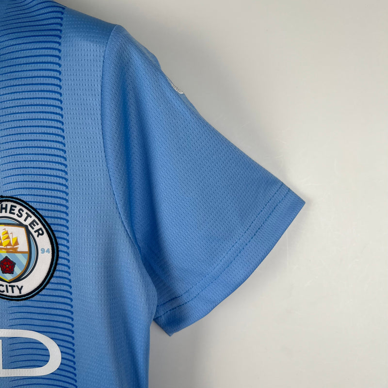 camisa-camiseta-manchester-city-puma-etihad-airways-versao-versao-torcedor-feminina-23-24-home-casa-i-principal-1-azul-branca-branco_3