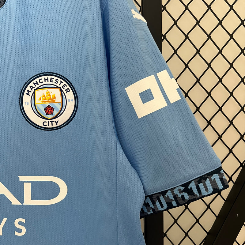 camisa-camiseta-manchester-city-puma-etihad-airways-versao-versao-torcedor-masculina-24-25-home-casa-i-principal-1-azul-branca-branco-claro-clara_1
