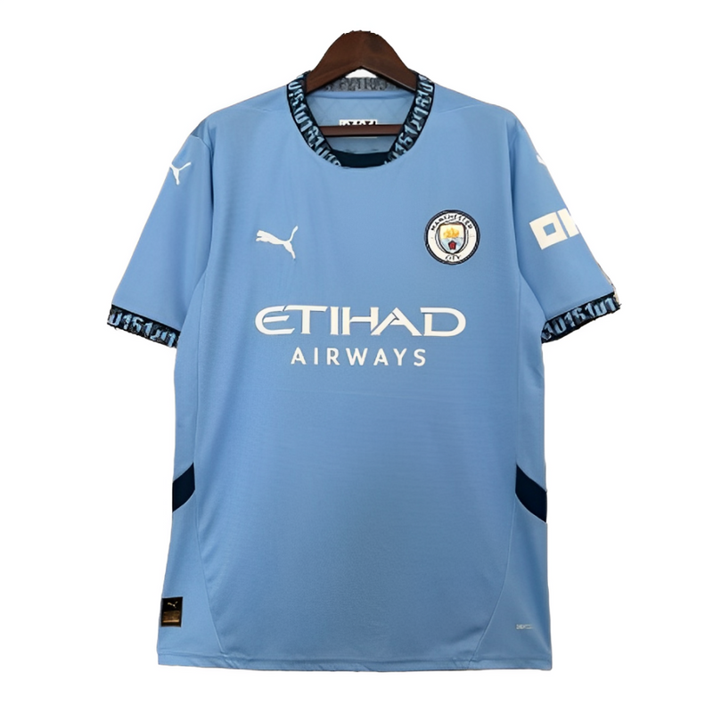 camisa-camiseta-manchester-city-puma-etihad-airways-versao-versao-torcedor-masculina-24-25-home-casa-i-principal-1-azul-branca-branco-claro-clara_1