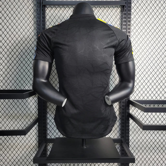 camisa-camiseta-manchester-united-adidas-team-viewer-versao-versao-jogador-masculina-23-24-edicao-edicao-especial-preta-preto-branca-branco-colorida_3