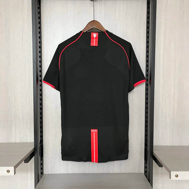 camisa-camiseta-manchester-united-nike-aig-versao-versao-torcedor-cr7-cristiano-ronaldo-masculina-07-08-away-fora-ii-secundaria-2-vermelha-preta-preto-retro-retro-vermelho_2