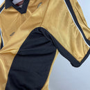 camisa-camiseta-manchester-united-umbro-vodafone-versao-versao-retro-retro-beckham-david-dupla-face-torcedor-masculina-01-02-comemorativa-100-anos-preta-preto-dourado-dourada-branca-b_f6caa114-6edb-4119-9b06-a1ae3150e444