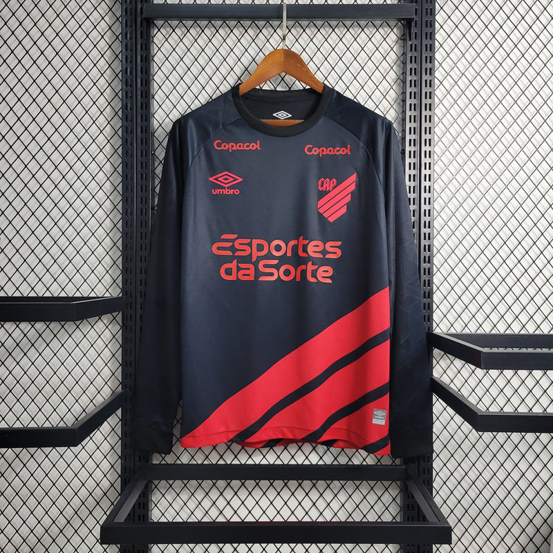 camisa-camiseta-manga-longa-cap-athletico-paranaense-umbro-esportes-da-sorte-versao-versao-torcedor-masculina-23-24-away-fora-ii-secundaria-2-vermelha-preta-vermelho-preto_1_05cdbc1b-5192-43c0-9977-2bc9cac74bc4