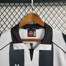 camisa-camiseta-manga-longa-juventus-kappa-sony-versao-torcedor-masculina-97-98-home-casa-i-principal-1-preta-preto-branca-branco-retro_7