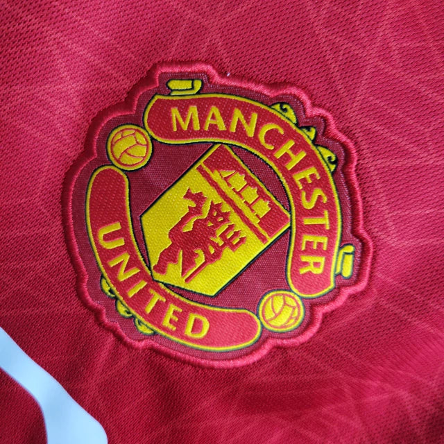 camisa-camiseta-manga-longa-manchester-united-adidas-team-viewer-versao-versao-torcedor-masculina-23-24-home-casa-i-principal-1-vermelha-preta-vermelho-preto_3