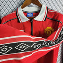 camisa-camiseta-manga-longa-manchester-united-umbro-sharp-versao-versao-retro-retro-david-beckham-torcedor-masculina-98-99-home-casa-i-principal-1-vermelha-preta-vermelho-preto_5