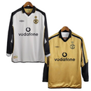 camisa-camiseta-manga-longa-manchester-united-umbro-vodafone-versao-versao-retro-retro-beckham-david-dupla-face-torcedor-masculina-01-02-comemorativa-100-anos-preta-preto-dourado-dour