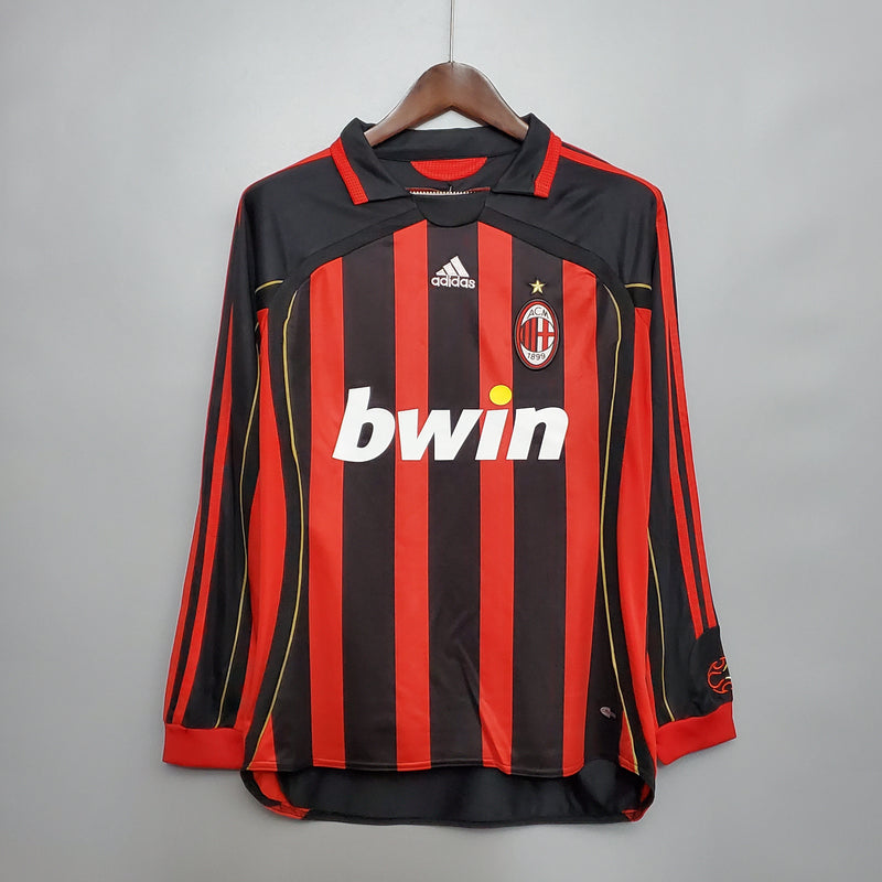 camisa-camiseta-manga-longa-milan-adidas-bwin-retro-retro-versao-versao-torcedor-masculina-06-07-home-casa-i-principal-1-kaka-kaka-22-vermelha-preta-branca-vermelho-preto-branco_1