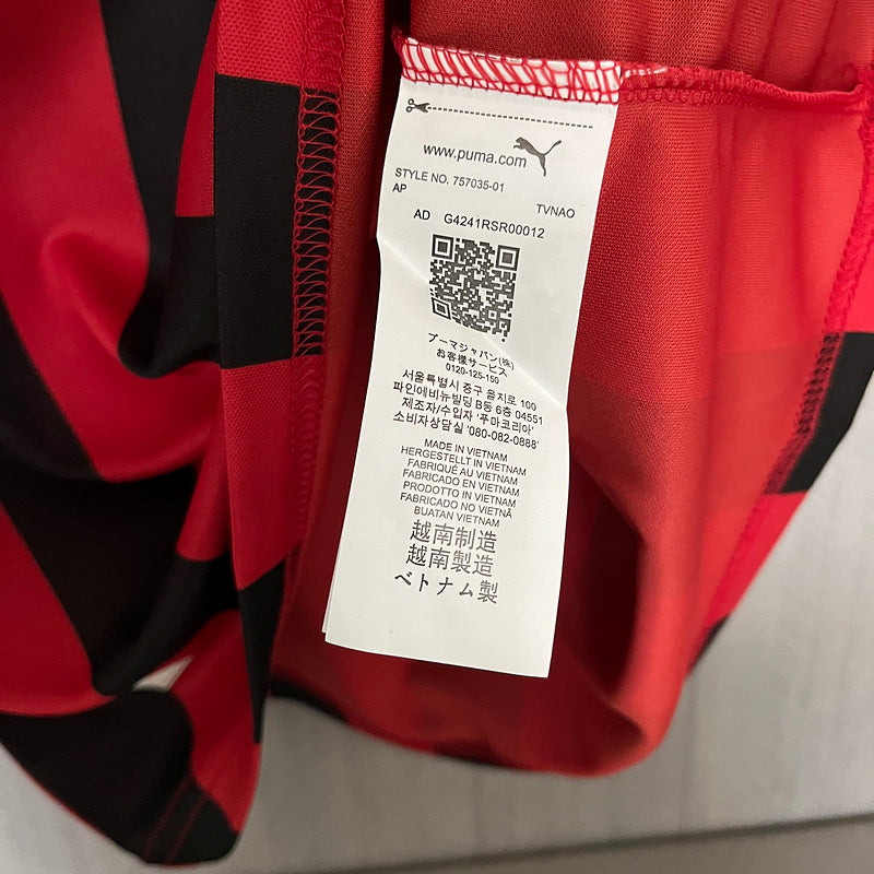 camisa-camiseta-manga-longa-milan-puma-versao-versao-torcedor-masculina-24-25-comemorativa-125-anos-vermelha-vermelho-preta-preto_5